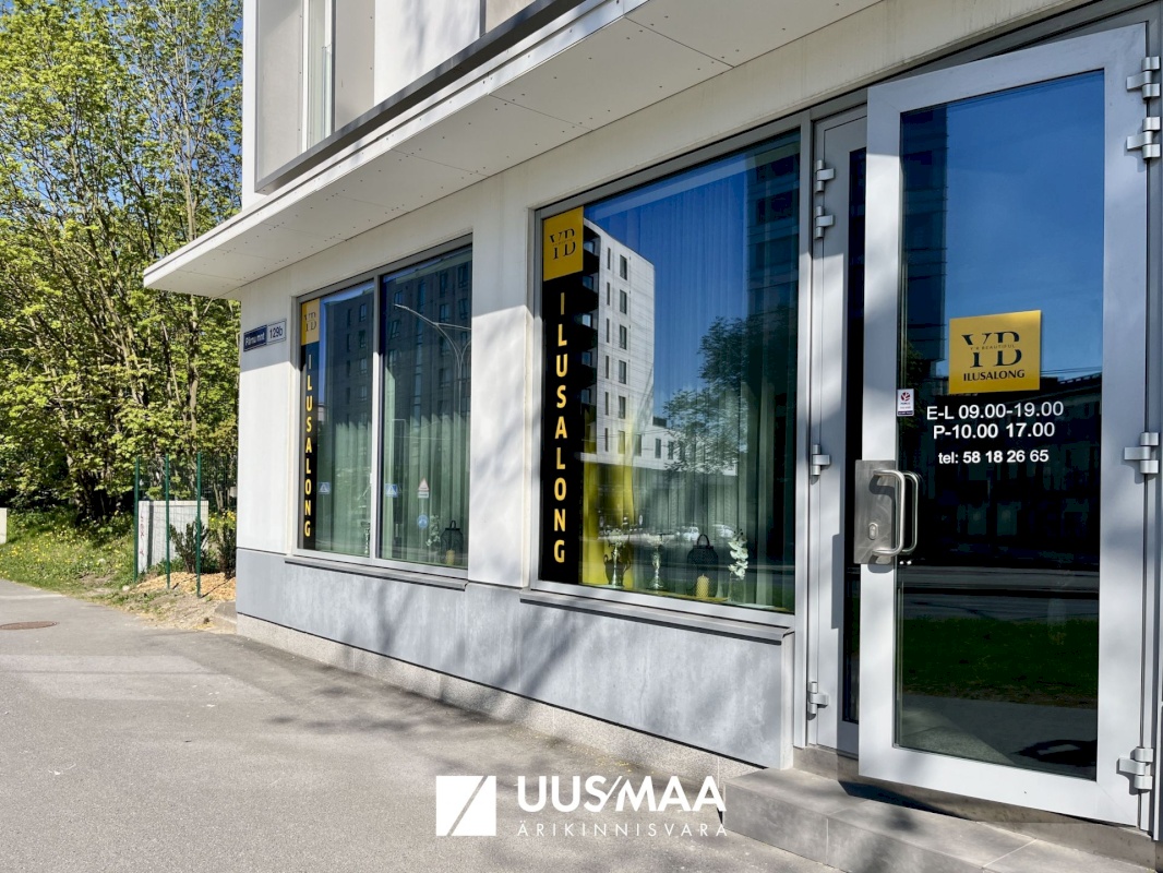 Tallinn, Kesklinna linnaosa, Pärnu mnt 129b