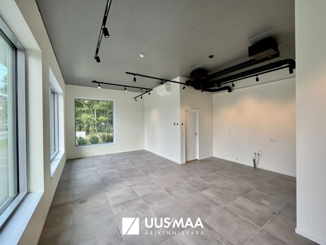 Tallinn, Kesklinna linnaosa, Pärnu mnt 129b