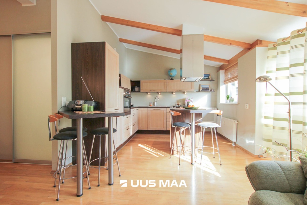 Pärnu linn, Pärnu linn, Rannarajoon, Side tn 2a