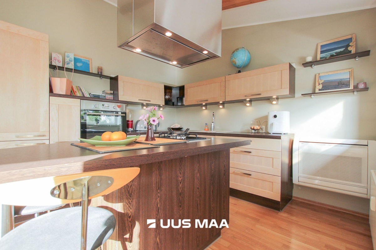 Pärnu linn, Pärnu linn, Rannarajoon, Side tn 2a