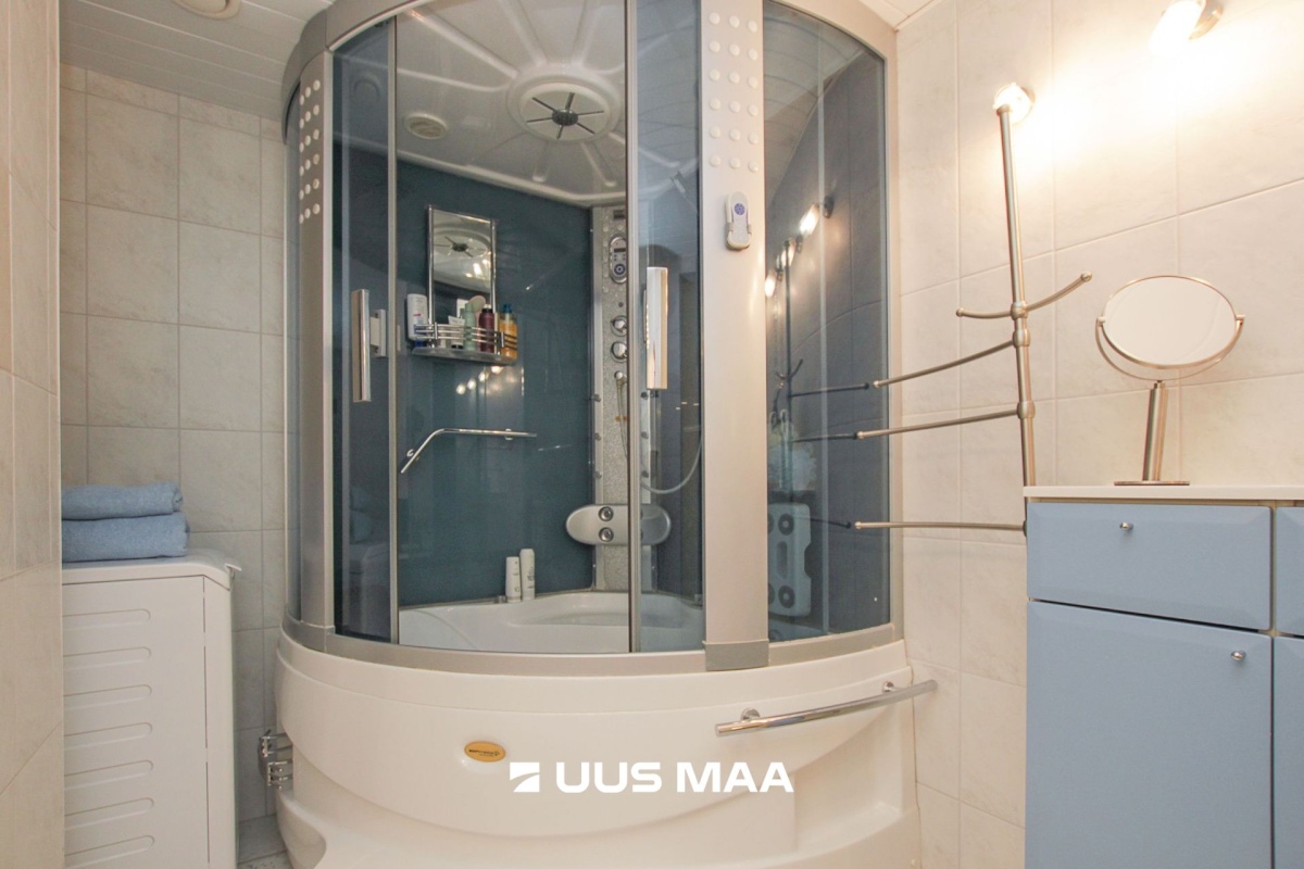 Pärnu linn, Pärnu linn, Rannarajoon, Side tn 2a