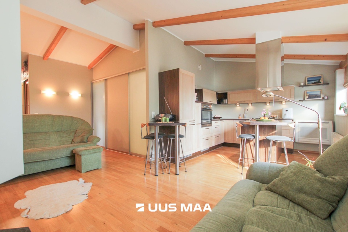 Pärnu linn, Pärnu linn, Kesklinn, Side tn 2a