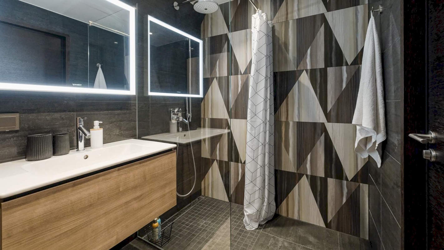 Tallinn, Põhja-Tallinna linnaosa, Kalamaja, Staapli 4