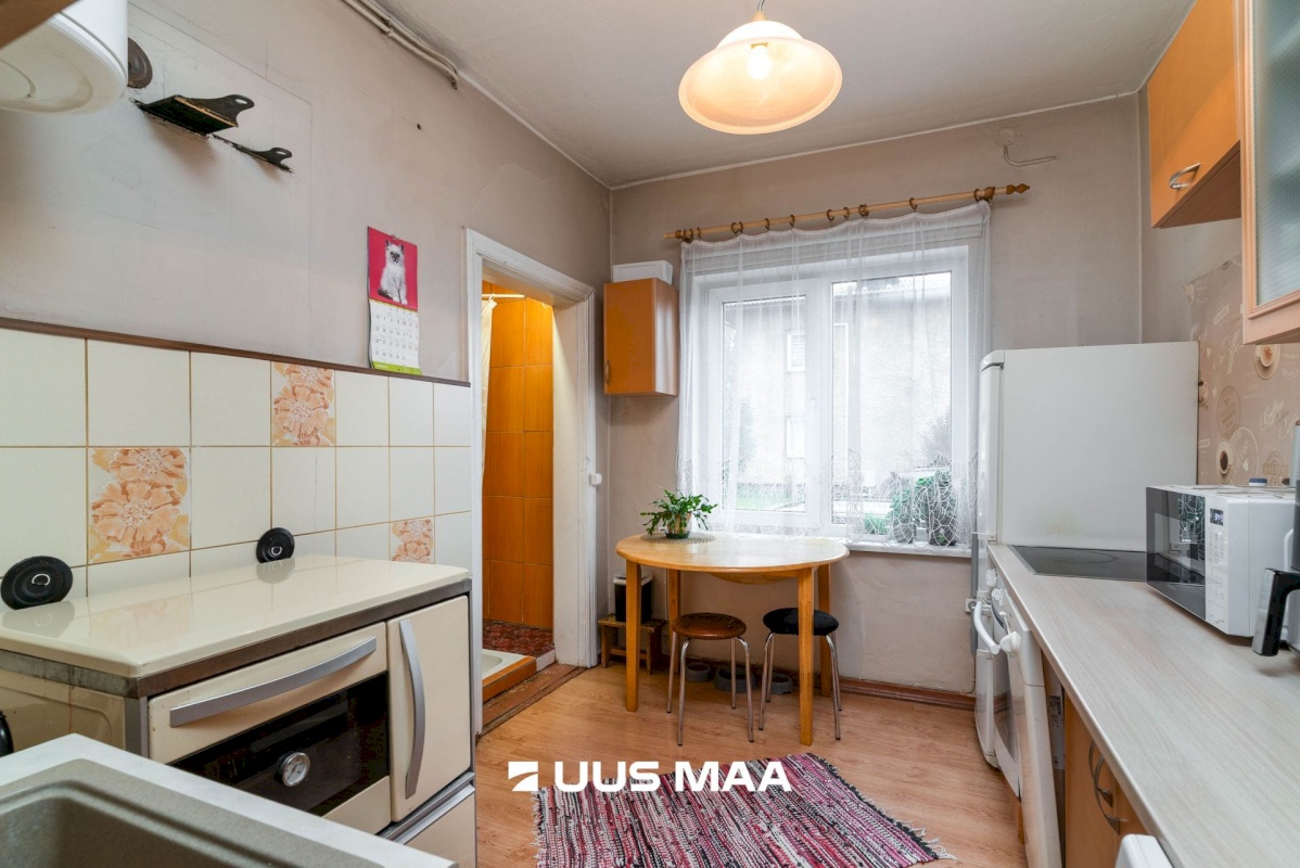 Viljandi linn, Uueveski, Lembitu 2