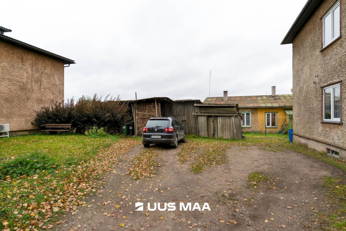 Viljandi linn, Uueveski, Lembitu 2