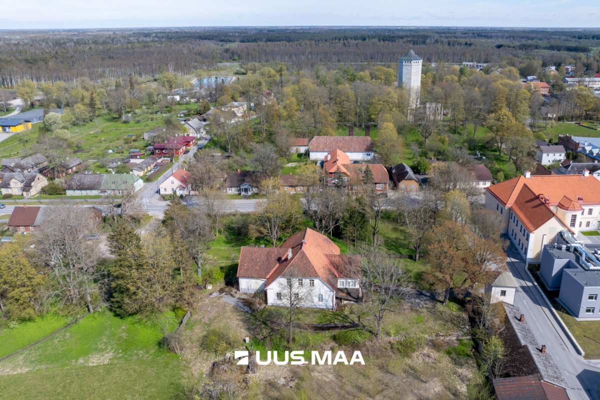 Paide linn, Paide linn, Tallinna tn 22