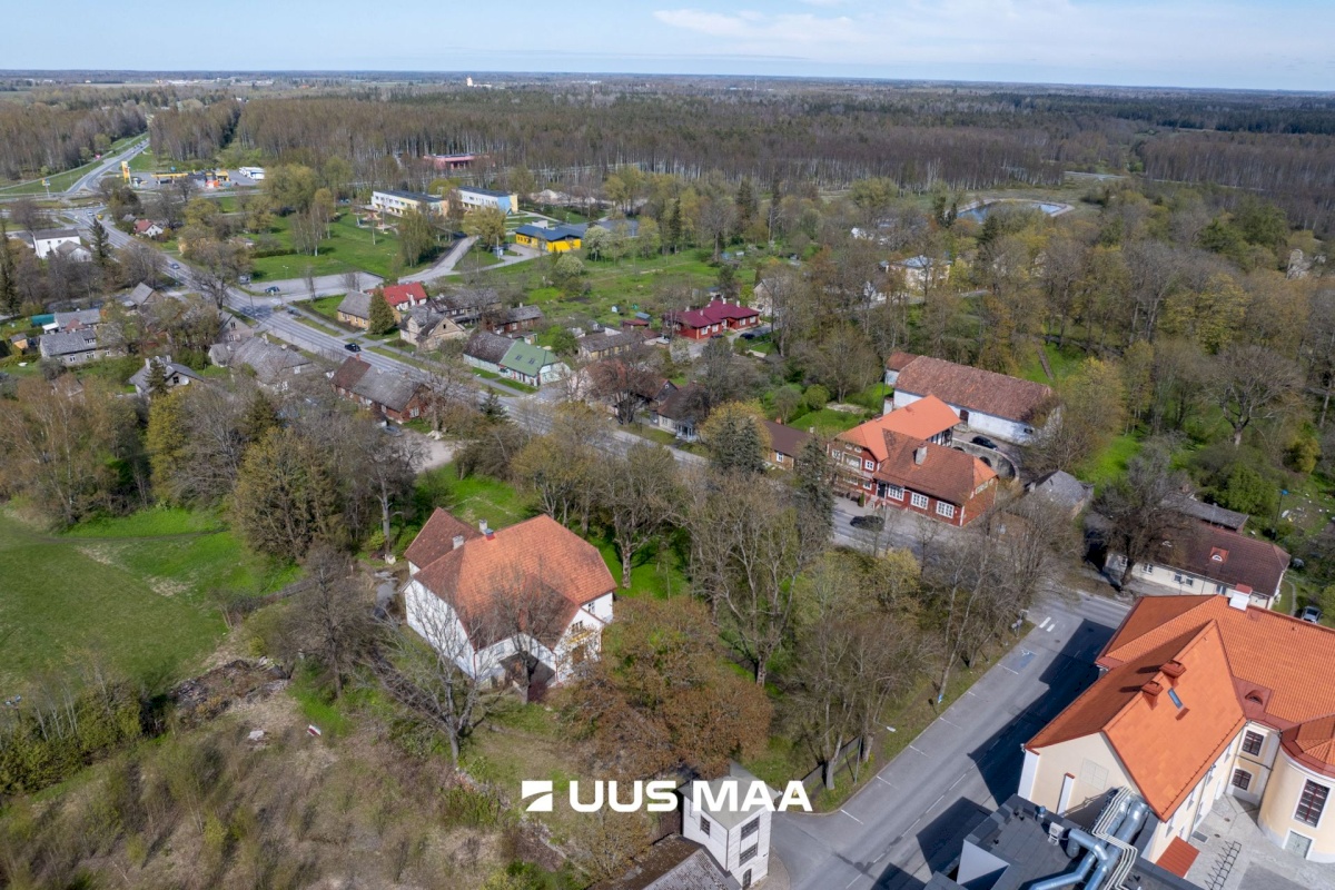 Paide linn, Paide linn, Tallinna tn 22