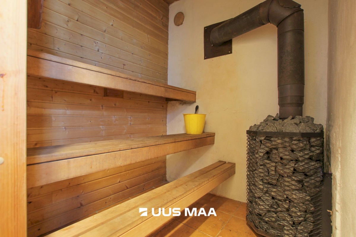 Pärnu linn, Pärnu linn, Kesklinn, Riia mnt 50