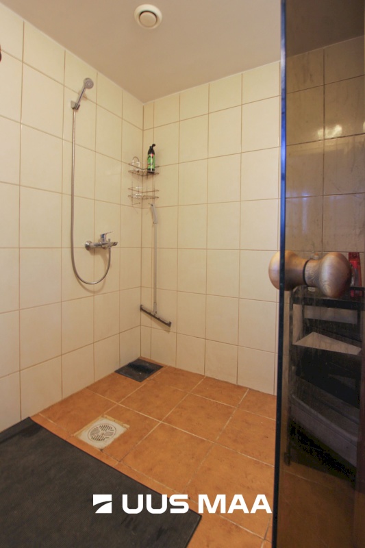 Pärnu linn, Pärnu linn, Kesklinn, Riia mnt 50