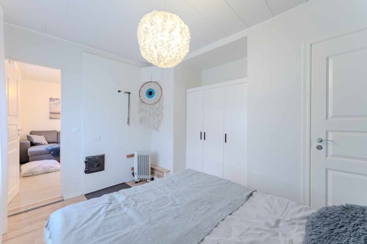 Pärnu linn, Pärnu linn, Kesklinn, Riia mnt 50