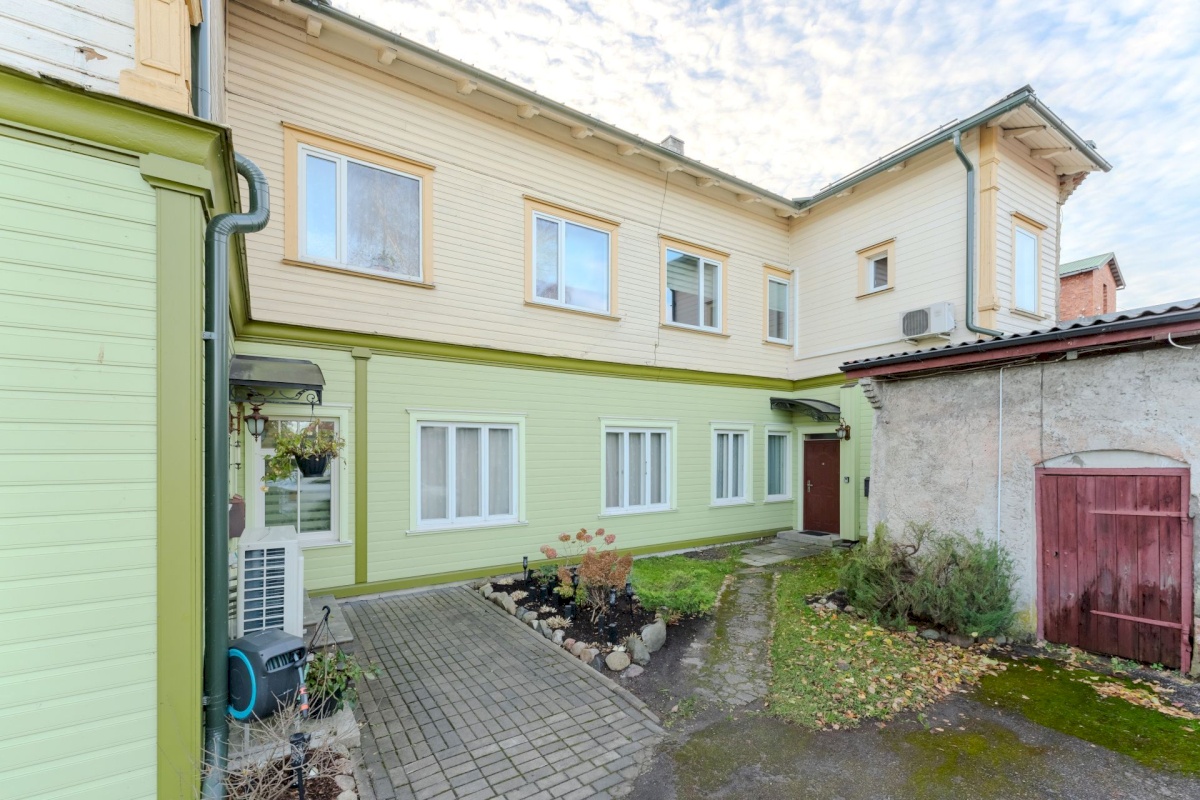 Pärnu linn, Pärnu linn, Kesklinn, Riia mnt 50