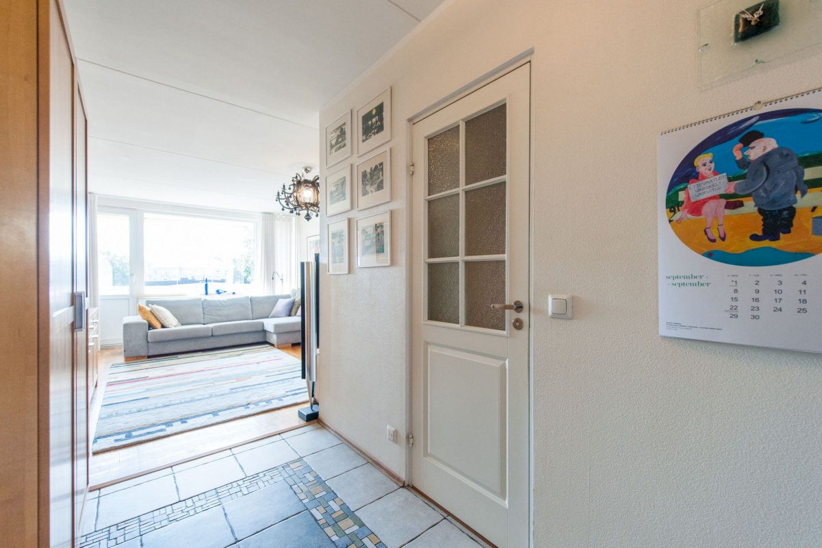 Tallinn, Kesklinna linnaosa, Torupilli, J. Kunderi tn 8