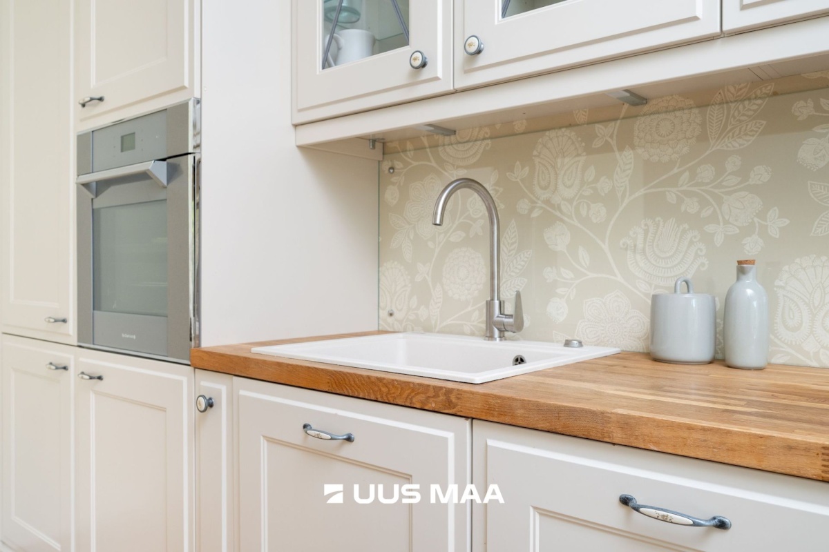 Tallinn, Kesklinna linnaosa, Uus Maailm, Koidu 100