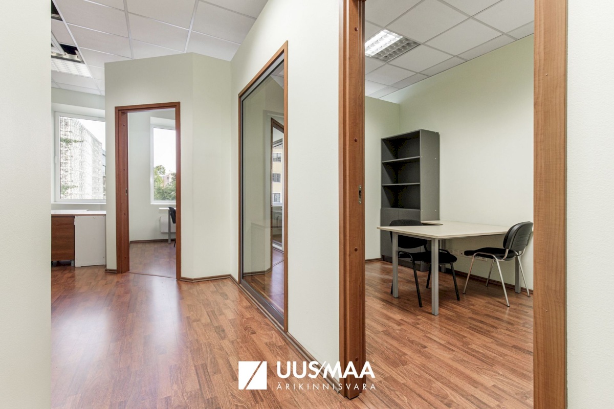 Tallinn, Kesklinna linnaosa, Sadama, Narva mnt 13