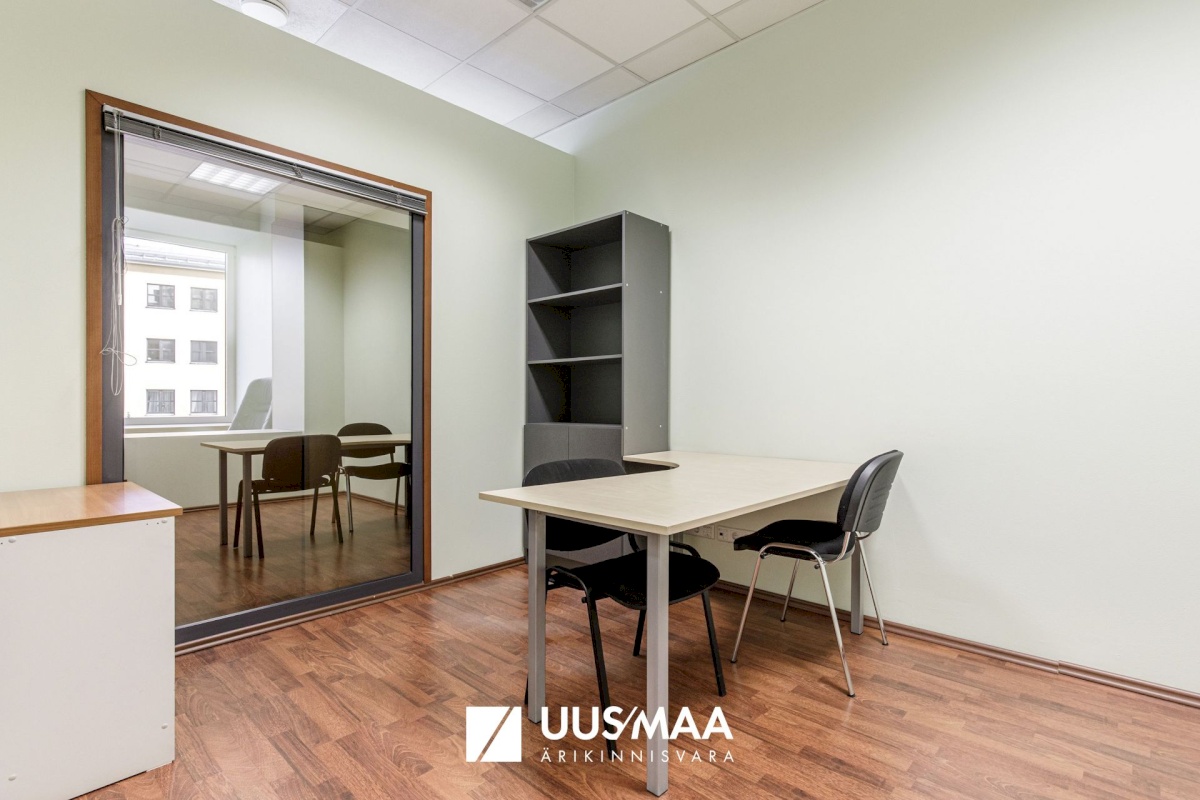 Tallinn, Kesklinna linnaosa, Sadama, Narva mnt 13