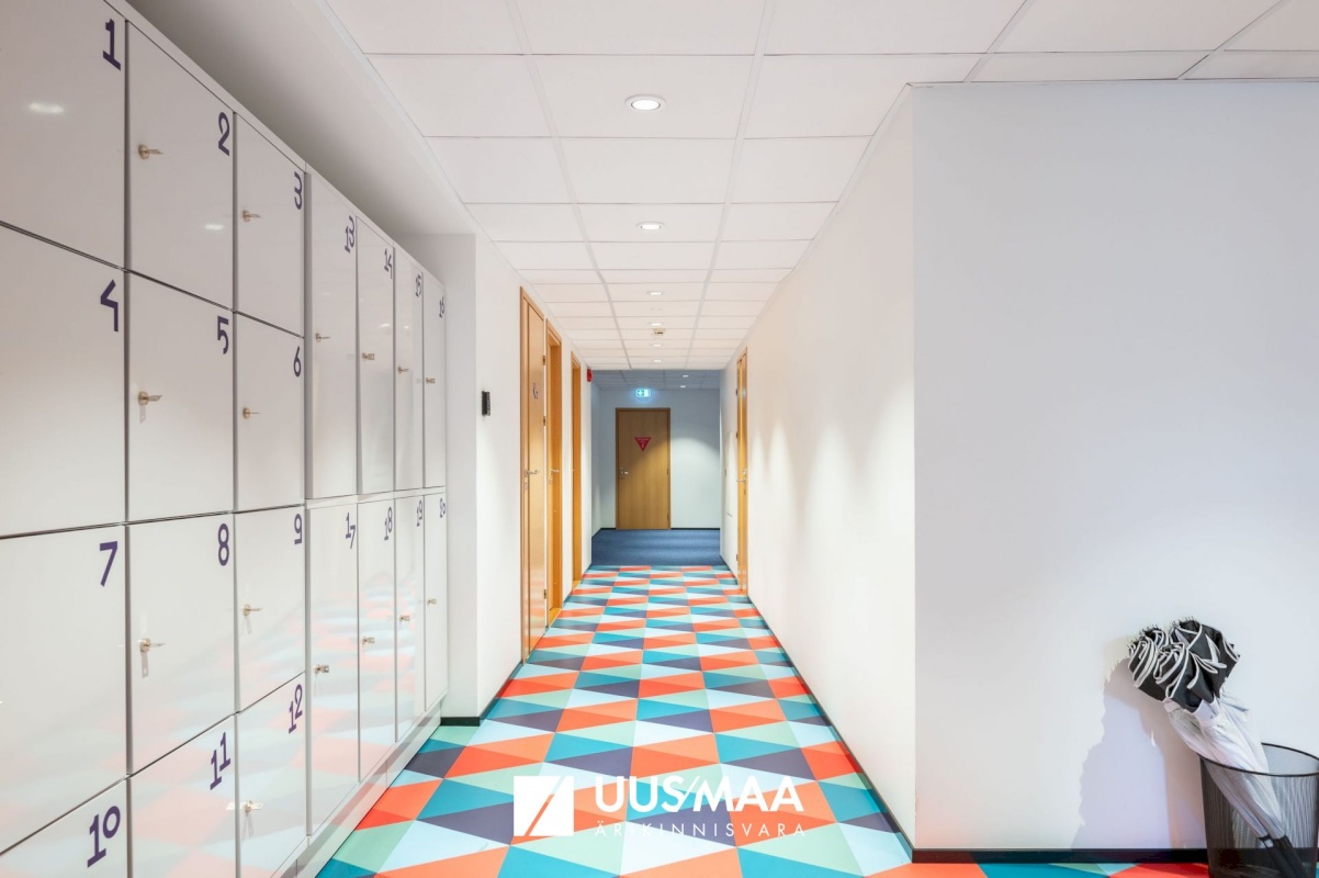 Tallinn, Kesklinna linnaosa, Sadama, Uus-Sadama 21