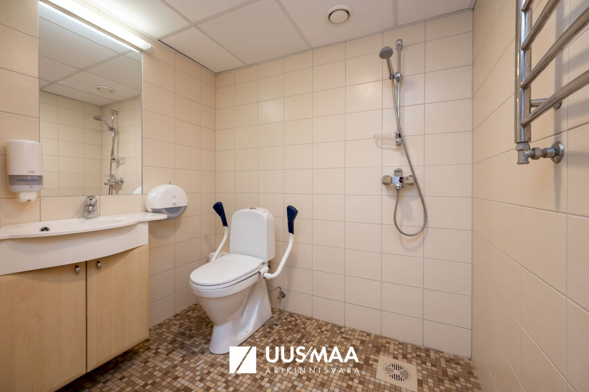 Tallinn, Kesklinna linnaosa, Sadama, Uus-Sadama 21