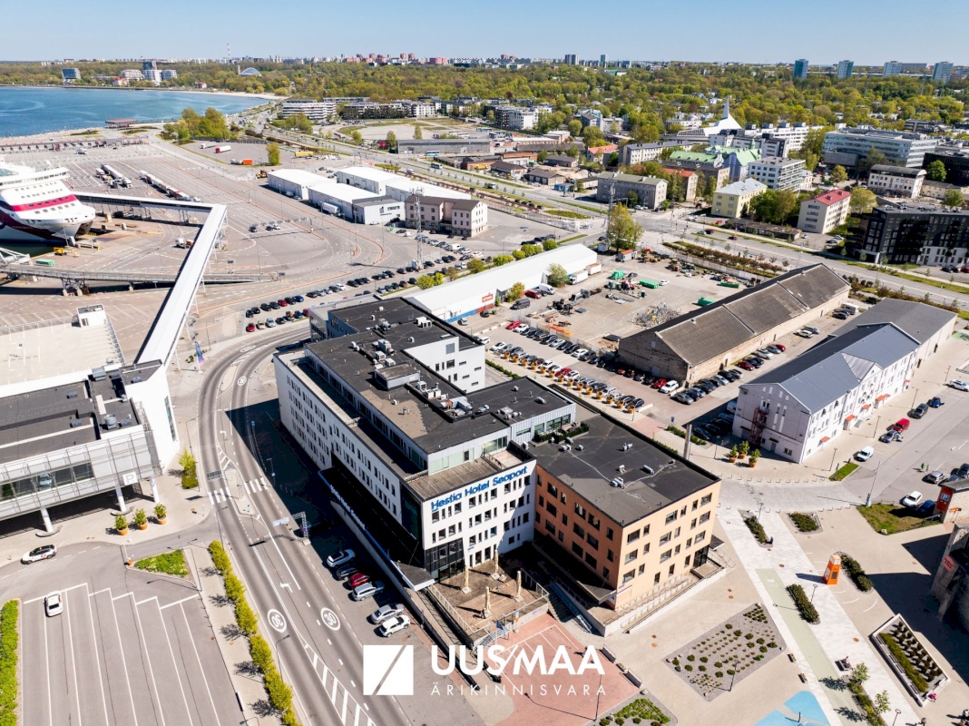 Tallinn, Kesklinna linnaosa, Sadama, Uus-Sadama 21