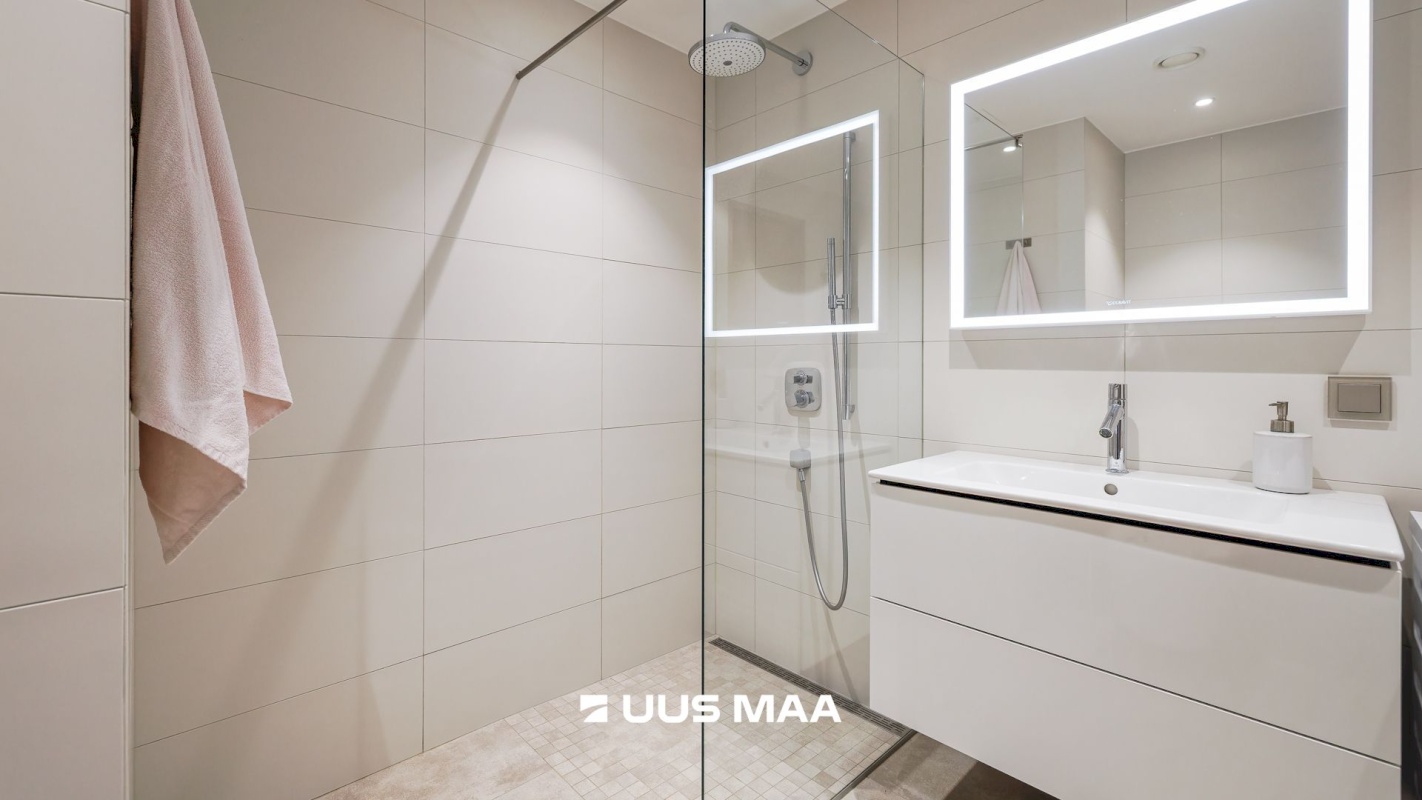 Tallinn, Põhja-Tallinna linnaosa, Kalamaja, Staapli 8