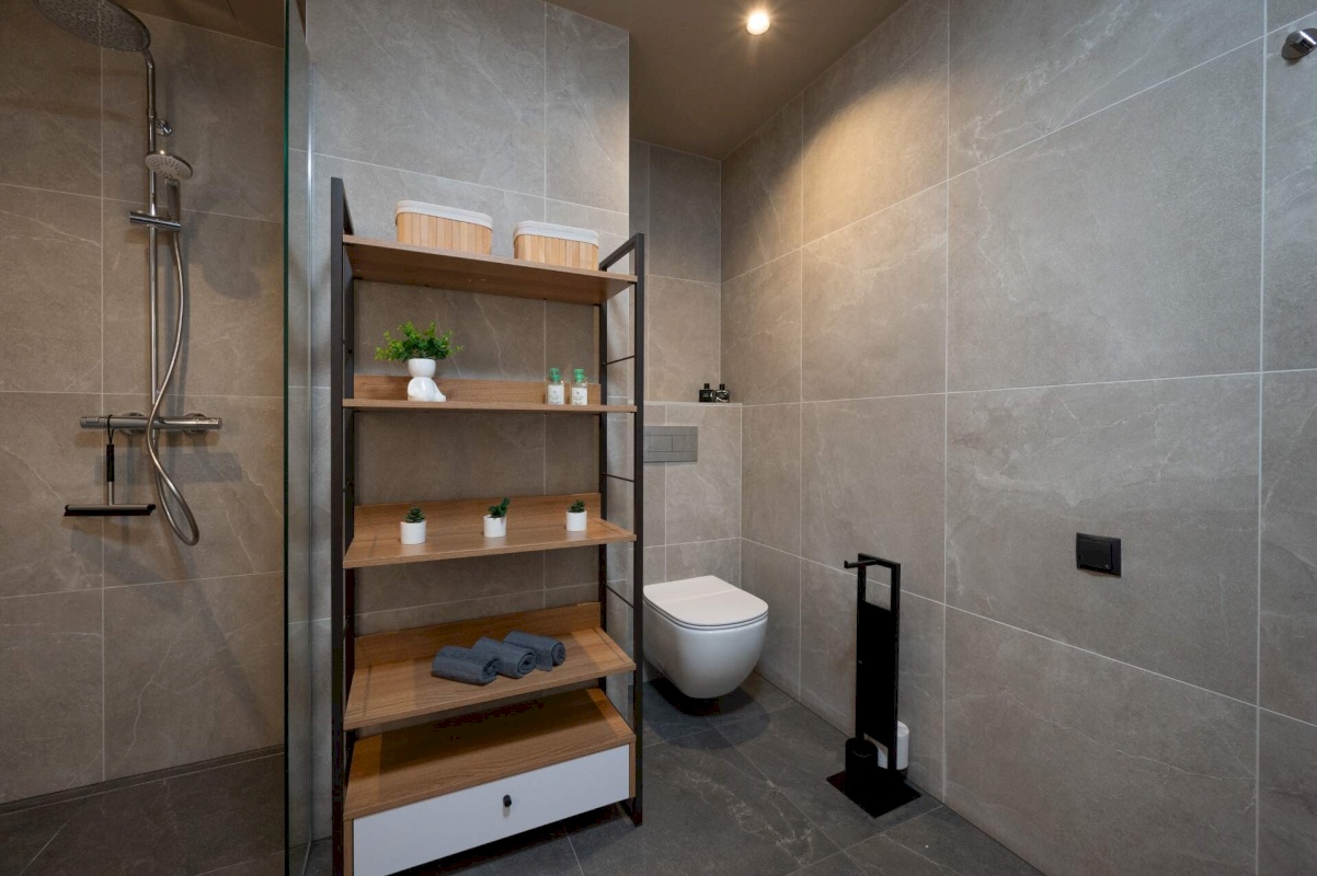 Tallinn, Nõmme linnaosa, Nõmme, Jaama tn 6