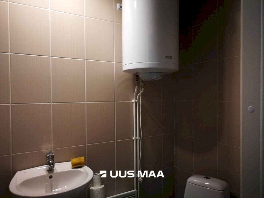 Mulgi vald, Abja-Paluoja linn, Pärnu mnt 22