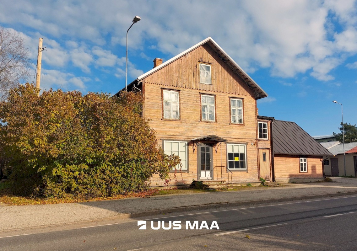 Mulgi vald, Abja-Paluoja linn, Pärnu mnt 22