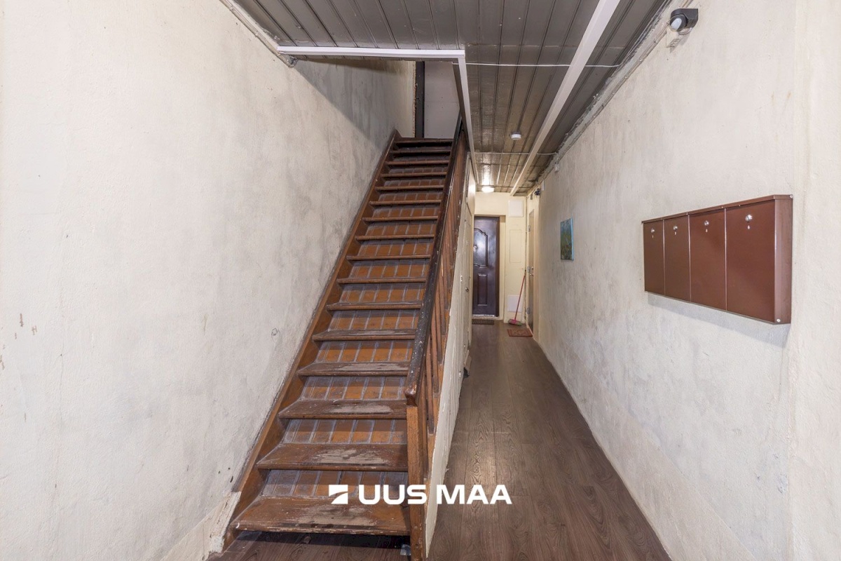 Tartu linn, Tartu linn, Karlova, Ees-Karlova, Vaba 4