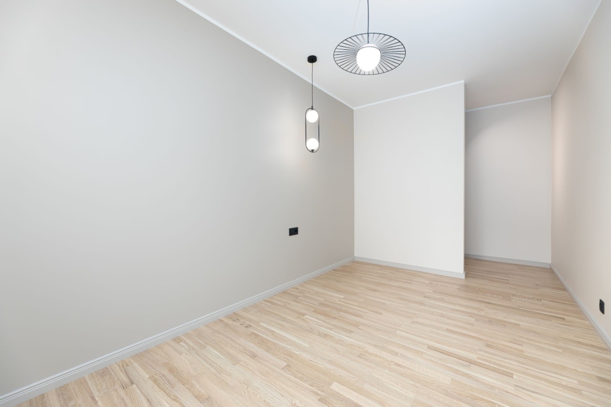 Tallinn, Mustamäe linnaosa, Keskuse 12