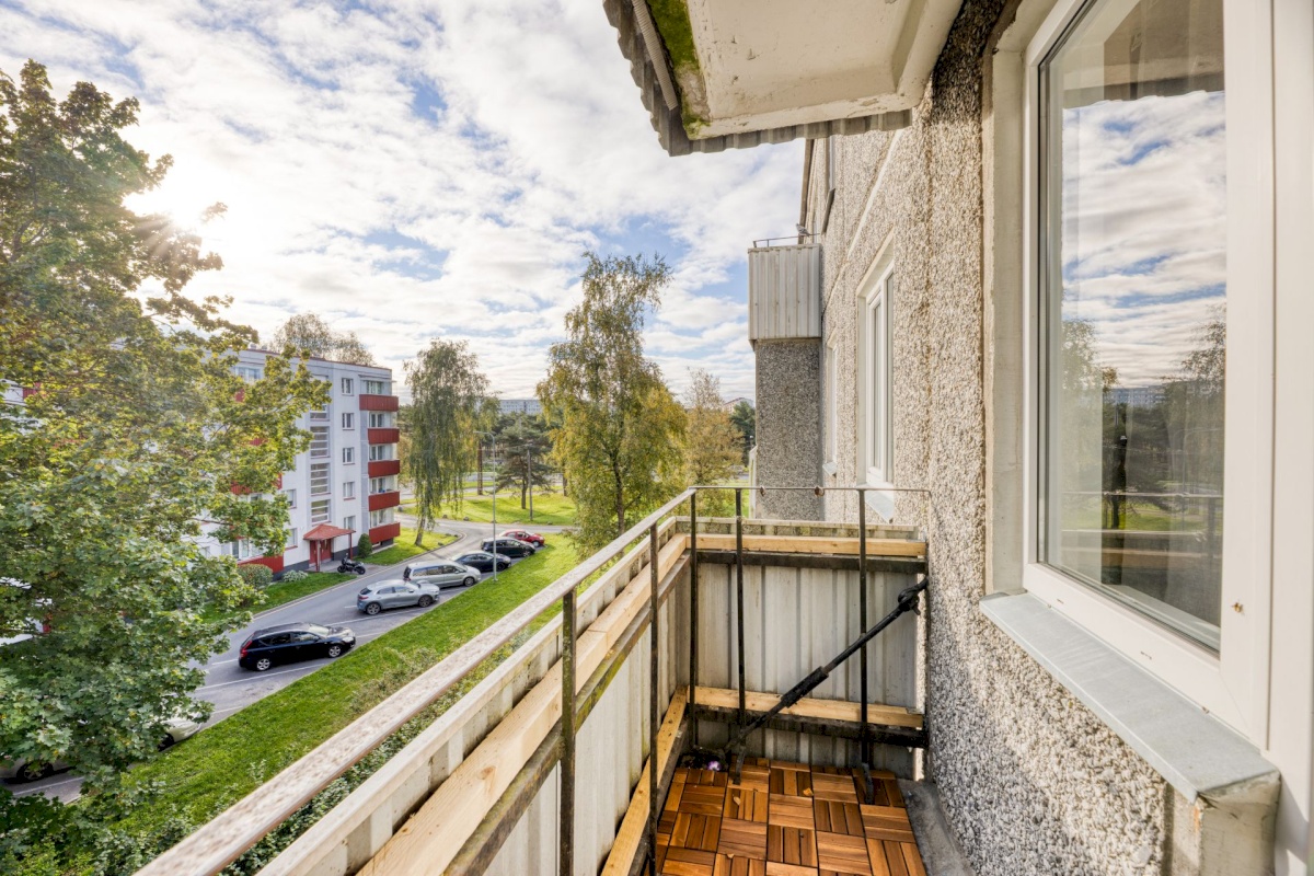 Tallinn, Mustamäe linnaosa, Keskuse 12