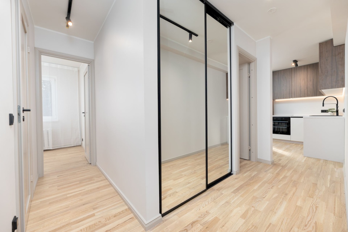 Tallinn, Mustamäe linnaosa, Keskuse 12