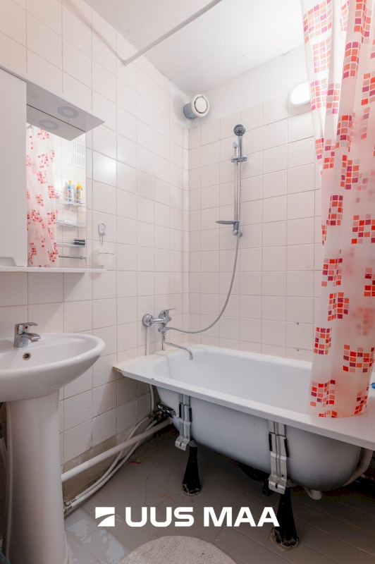 Tapa vald, Tapa linn, Turu 12a