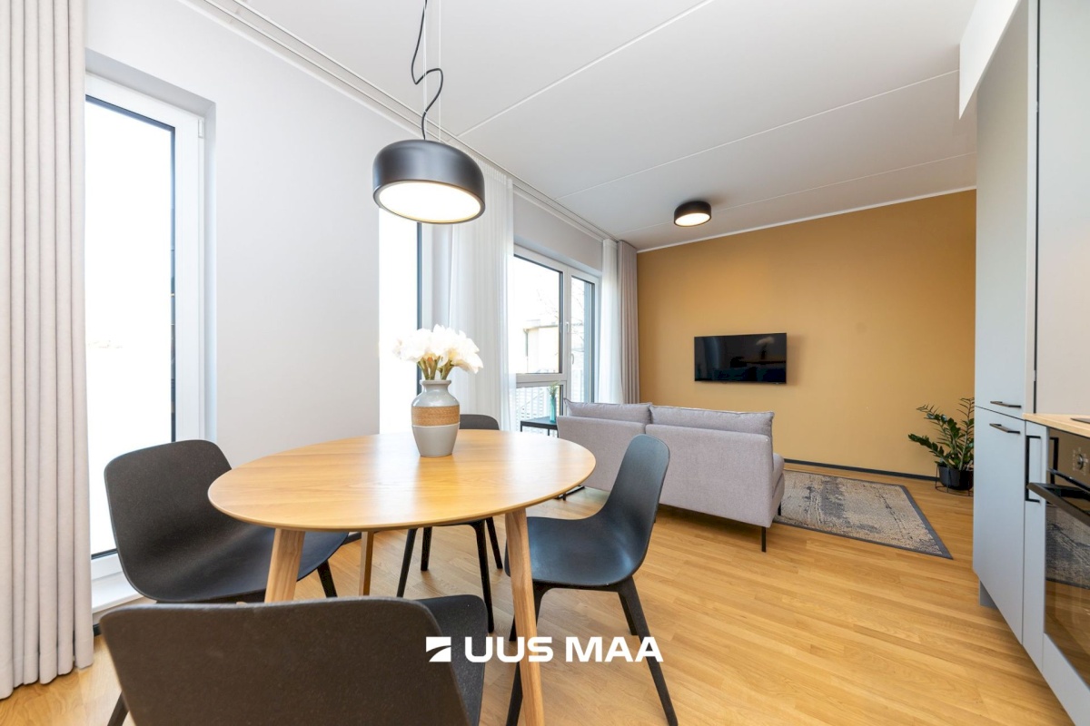 Tallinn, Kesklinna linnaosa, Sikupilli, Katusepapi 9