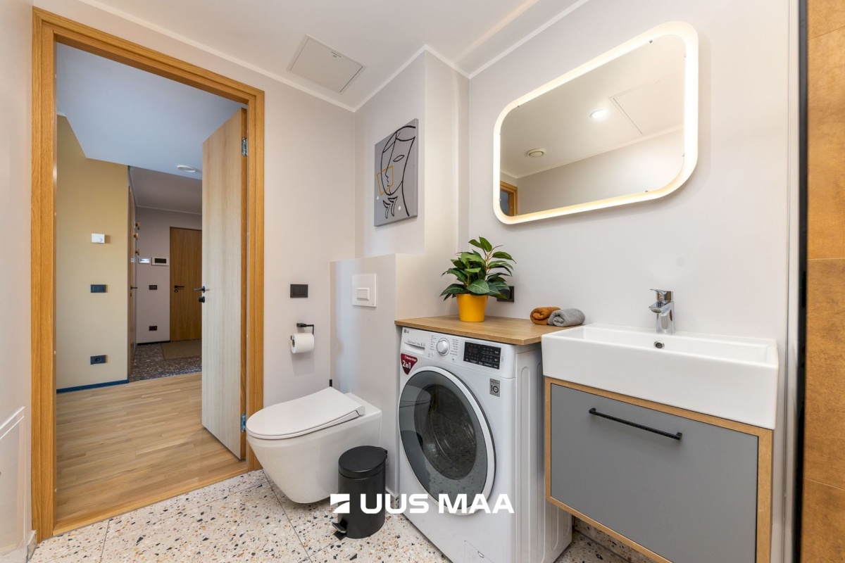 Tallinn, Kesklinna linnaosa, Sikupilli, Katusepapi 9