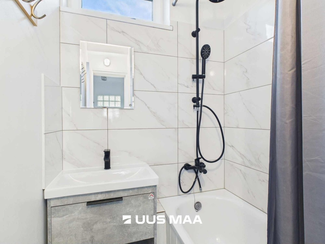 Setomaa vald, Obinitsa küla, kesktänav 4