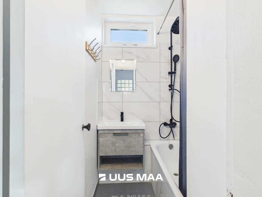 Setomaa vald, Obinitsa küla, Kesktänav 4