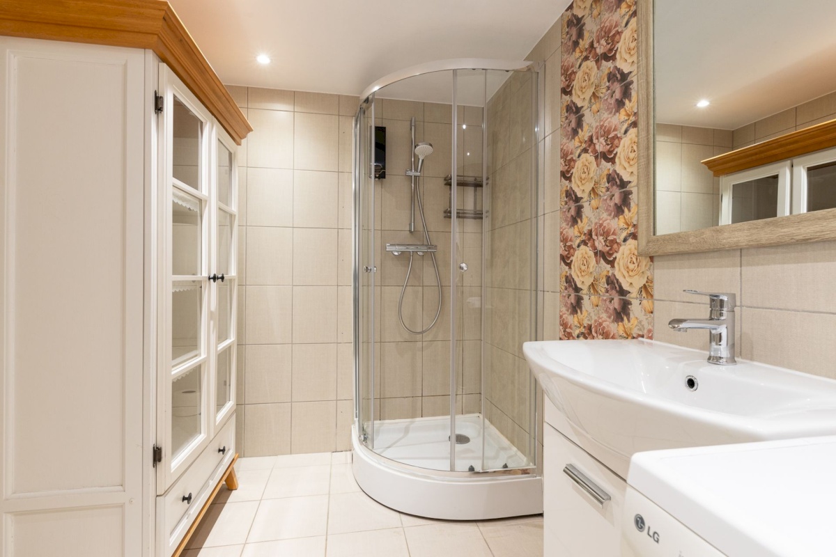 Tallinn, Kesklinna linnaosa, Tatari tn 32