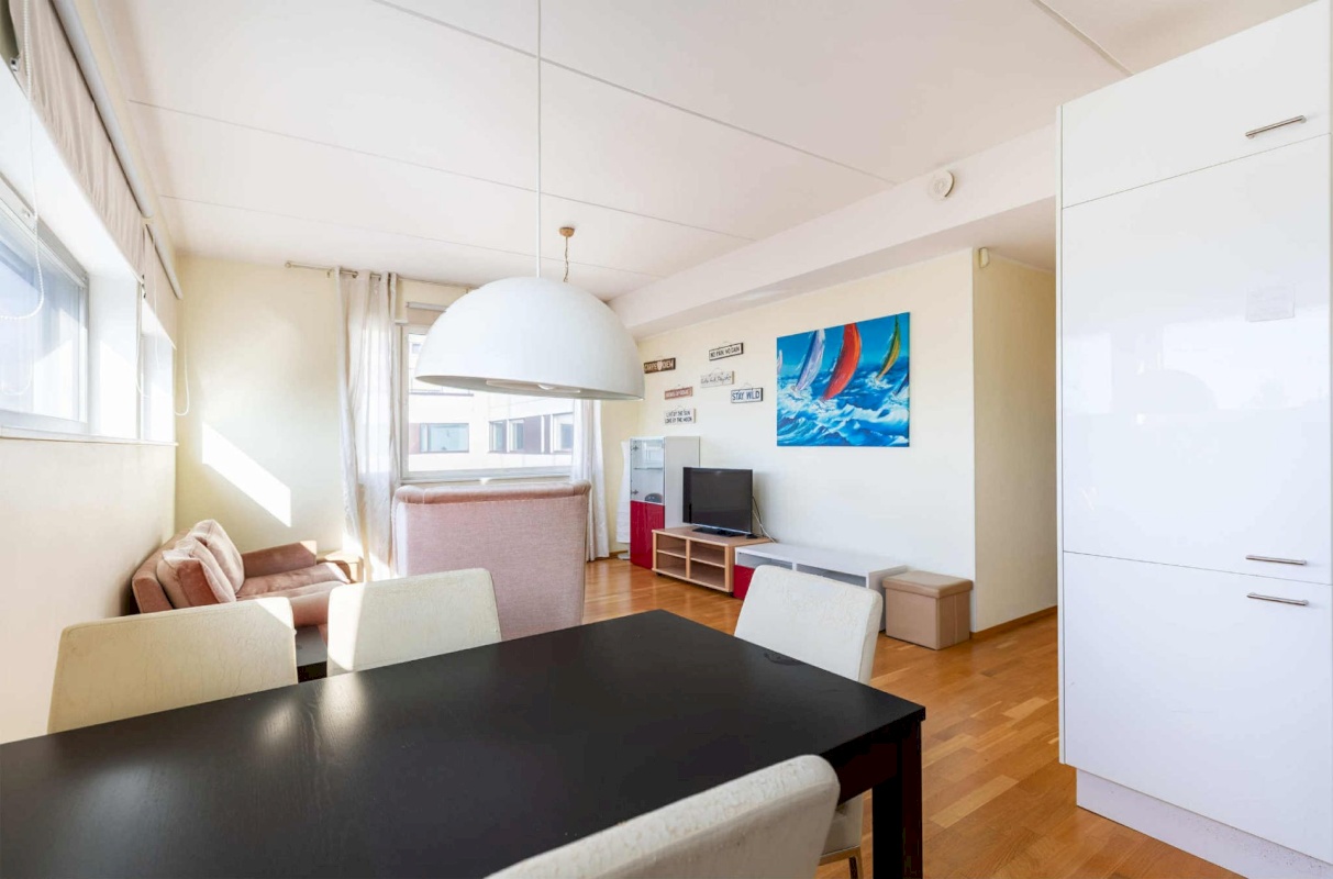 Tallinn, Kesklinna linnaosa, Kassisaba, Paldiski mnt 14