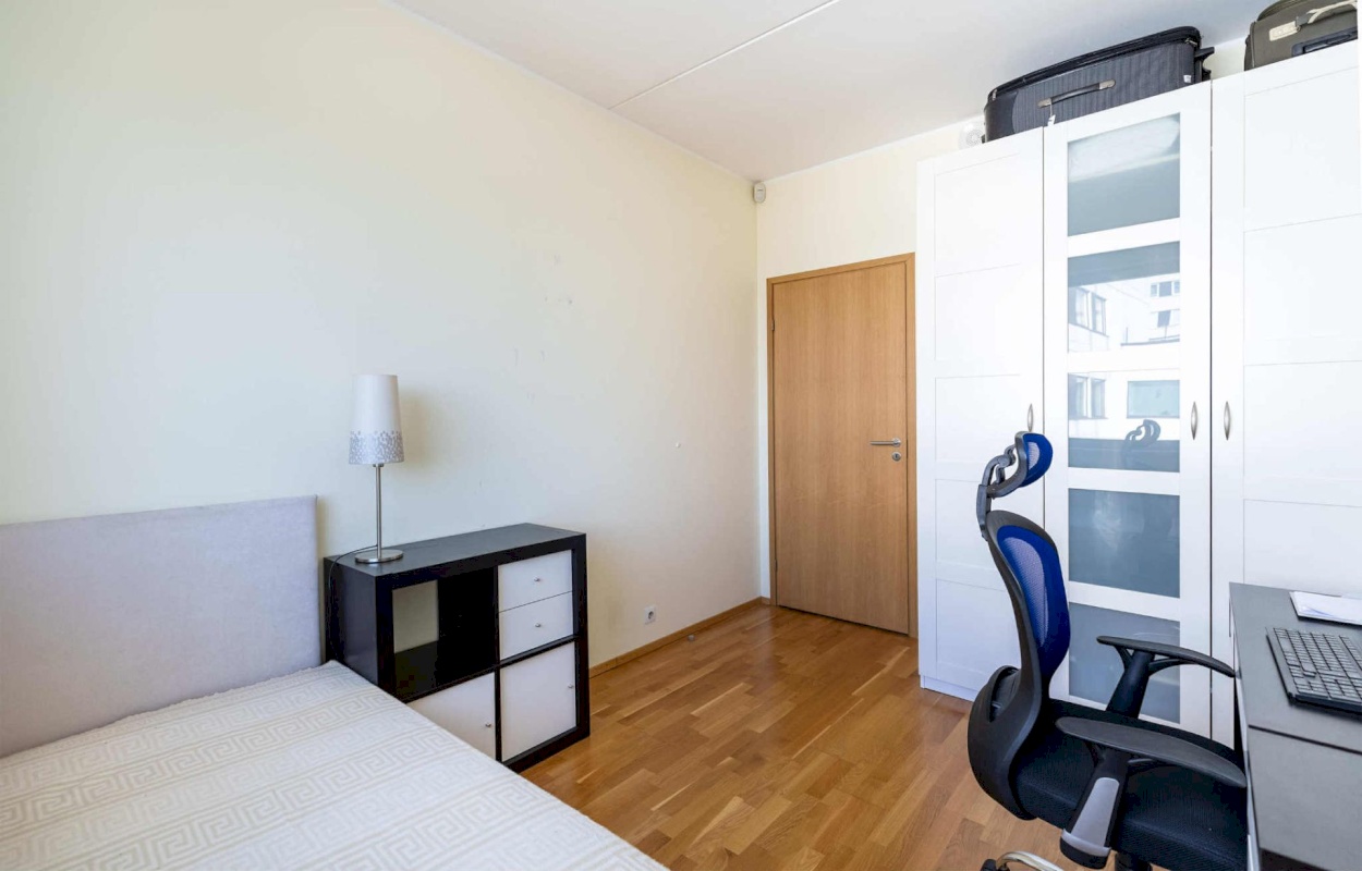 Tallinn, Kesklinna linnaosa, Kassisaba, Paldiski mnt 14