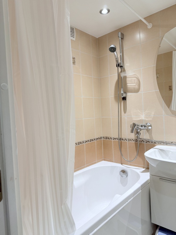 Tallinn, Lasnamäe linnaosa, J. Koorti tn 10