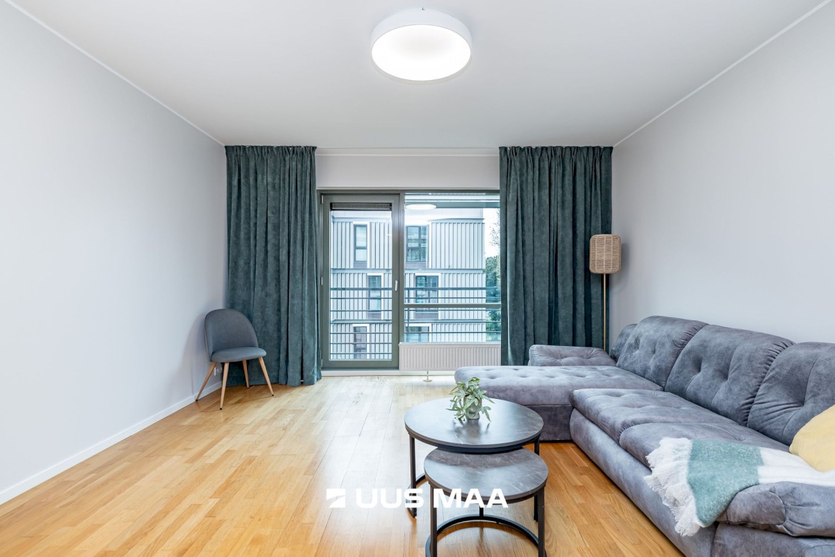 Tallinn, Kesklinna linnaosa, C. R. Jakobsoni 17