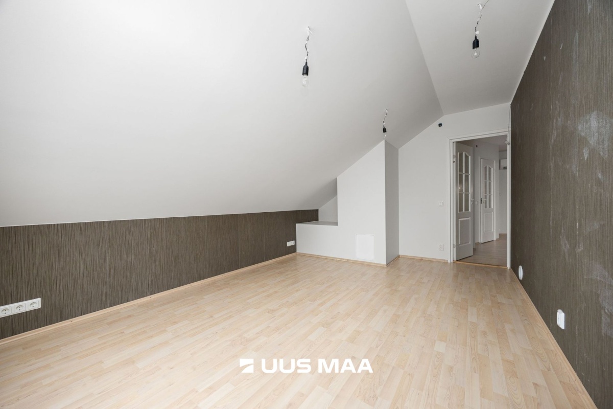 Kiili vald, Kangru alevik, Heina 1A