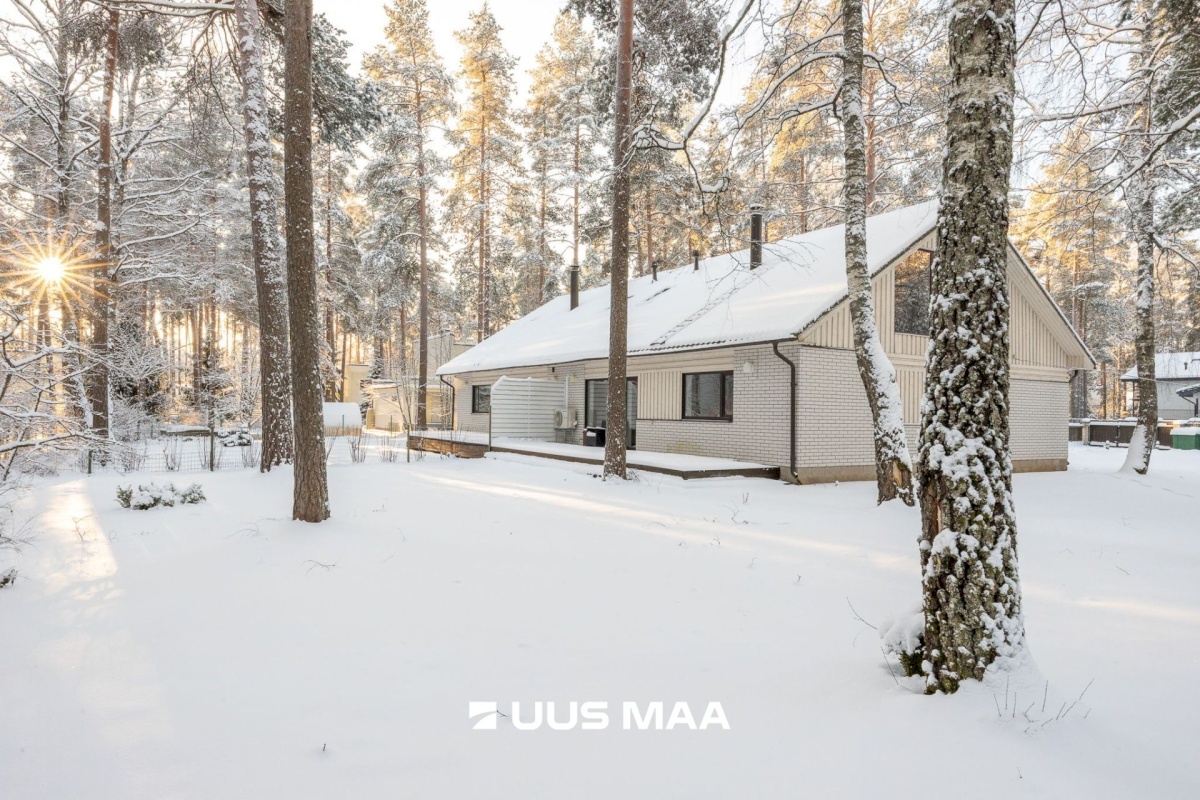 Kiili vald, Kangru alevik, Heina 1A