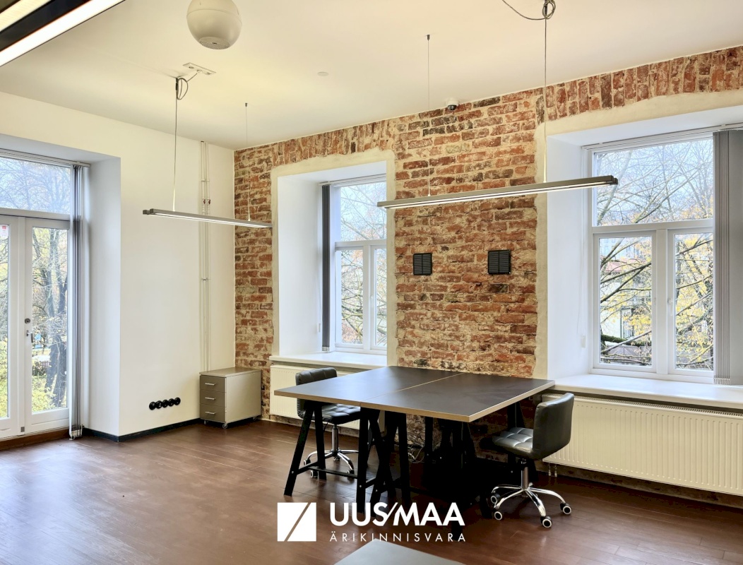 Tallinn, Kesklinna linnaosa, Narva mnt 36