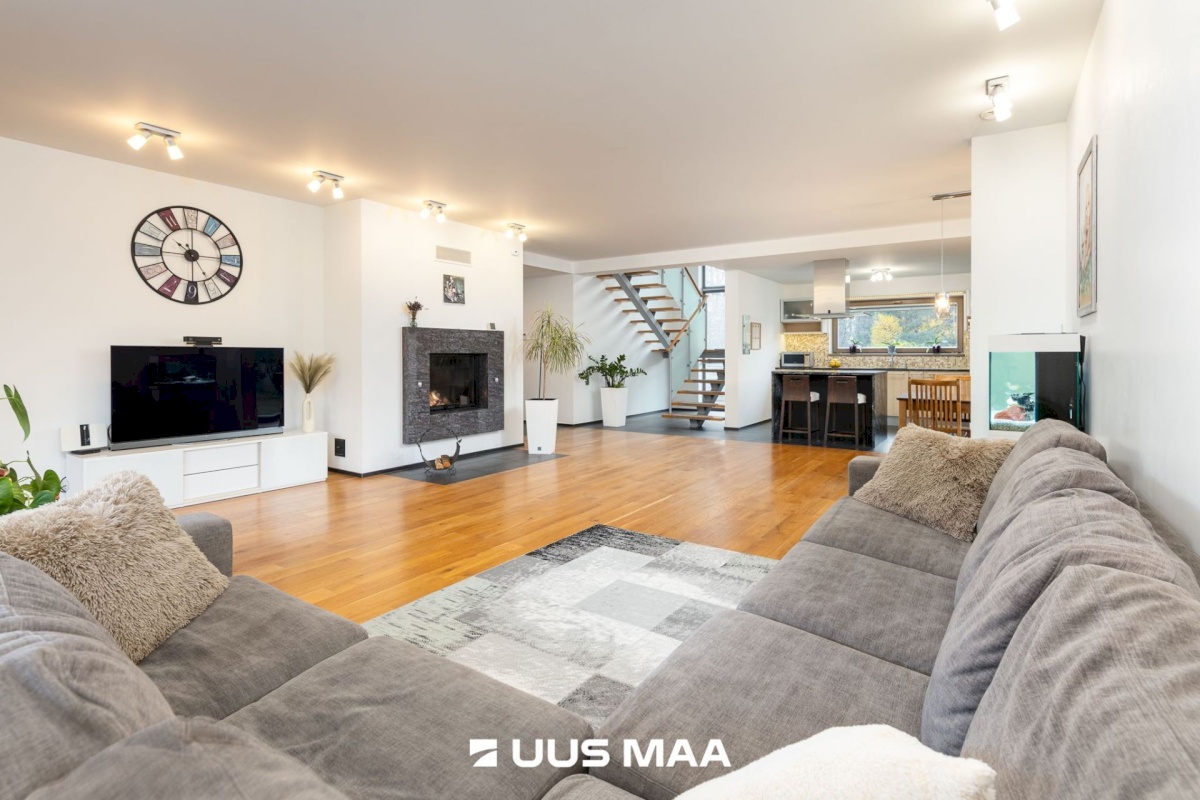 Viimsi vald, Haabneeme alevik, Nurmela tee 1