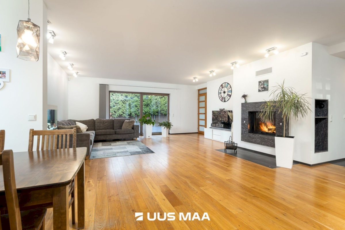 Viimsi vald, Haabneeme alevik, Nurmela tee 1