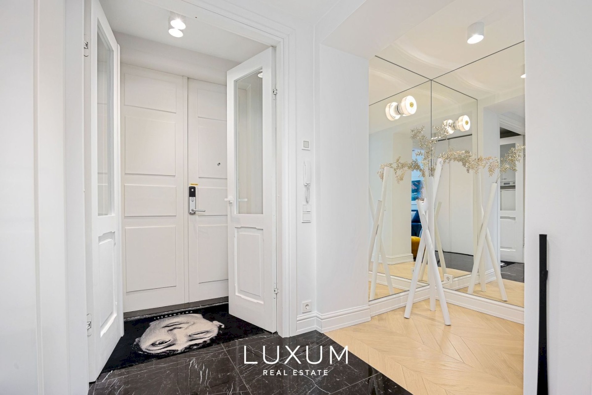 Tallinn, Kesklinna linnaosa, Vanalinna, Vene tn 1