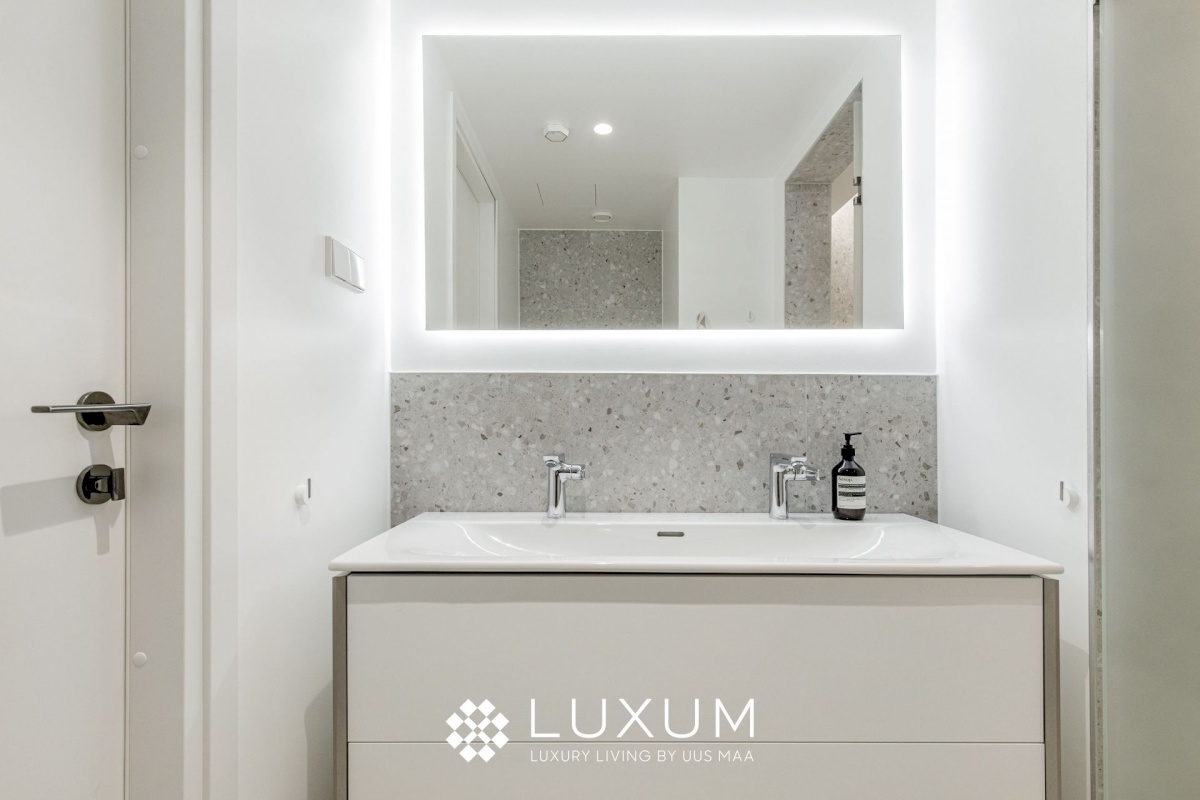 Tallinn, Kesklinna linnaosa, Kadriorg, Kiikri 6/1