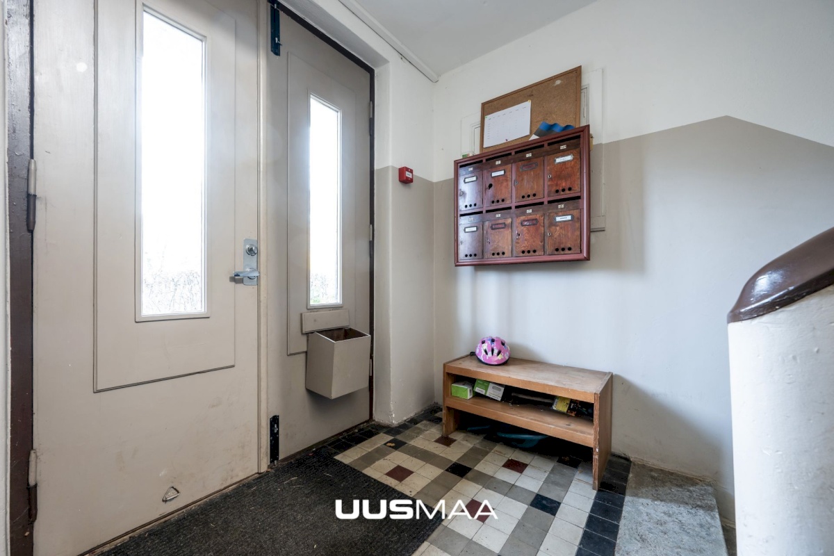 Tallinn, Nõmme linnaosa, Kivimäe, Raudtee 122