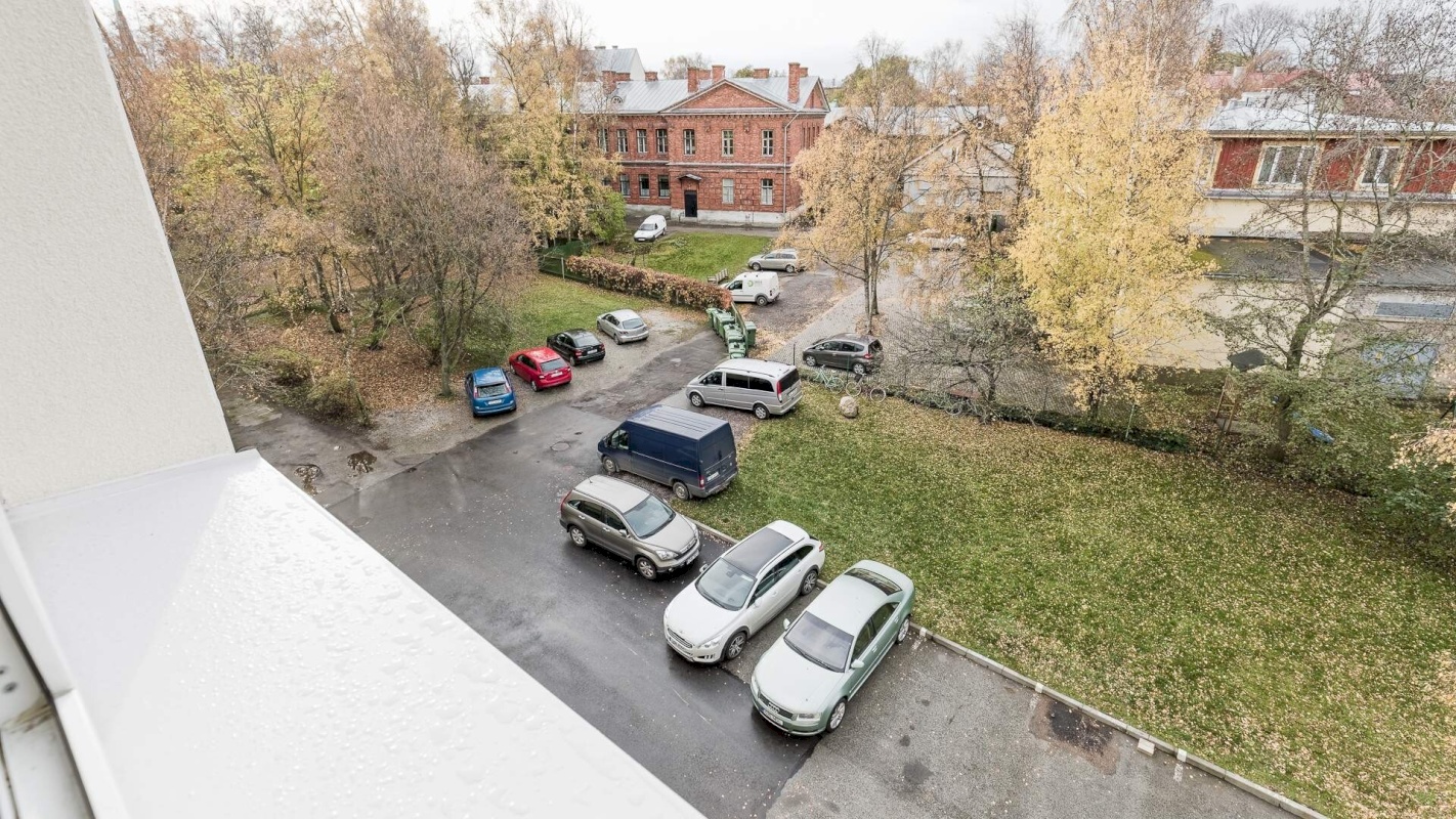 Tallinn, Põhja-Tallinna linnaosa, Kalamaja, Suur-Patarei tn 25