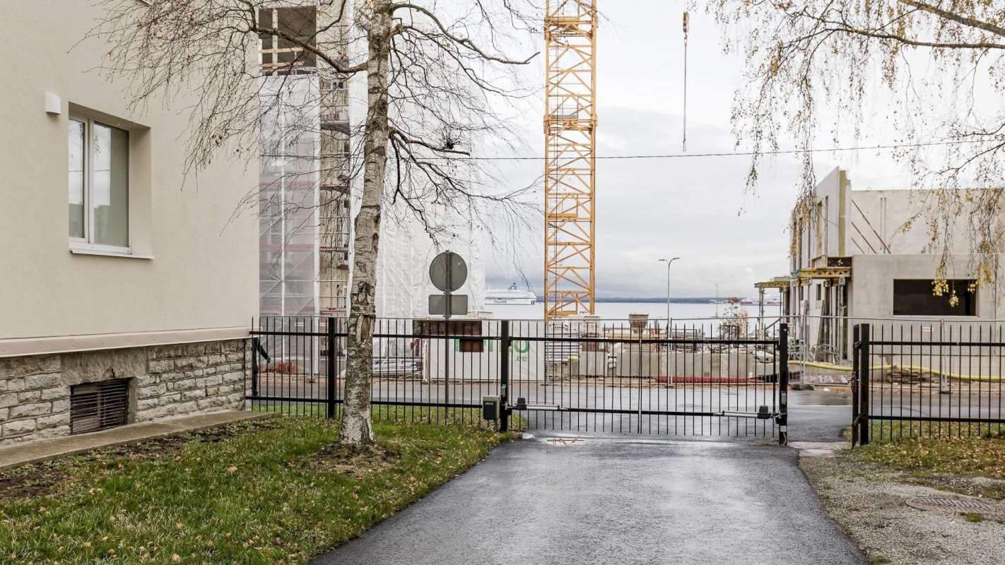 Tallinn, Põhja-Tallinna linnaosa, Kalamaja, Suur-Patarei tn 25